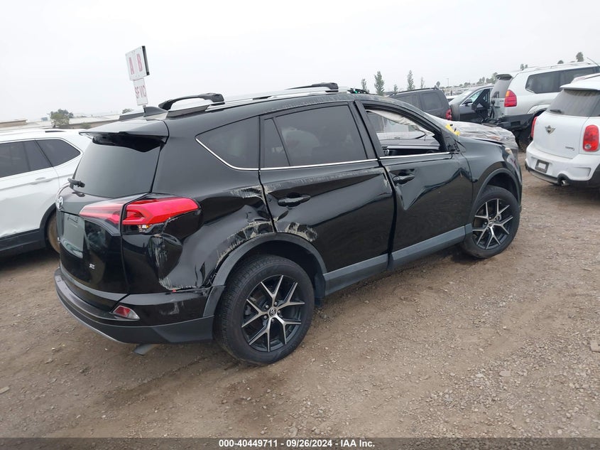 VIN 2T3NFREVXHW379500 2017 TOYOTA RAV4 SE