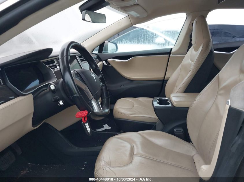 Auction sale of the 2014 TESLA MODEL S , vin: 5YJSA1H17EFP52666, lot number: 40449918