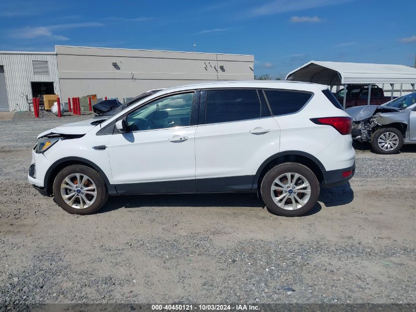 1FMCU9GD0KUB88279 2019 Ford Escape Se