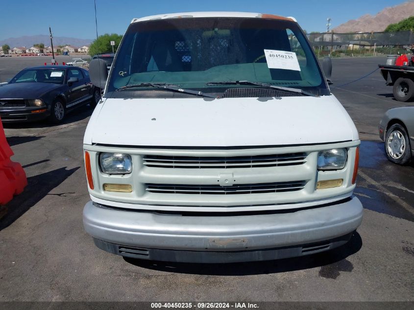 1998 Chevrolet Chevy Van G2500 VIN: 1GCFG25W5W1028555 Lot: 40450235