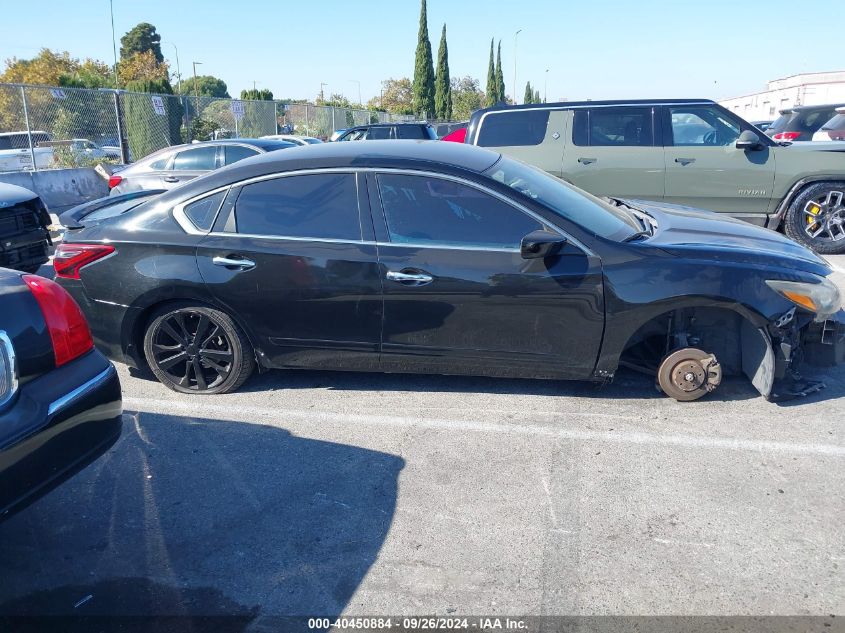 1N4AL3AP5HC174011 2017 Nissan Altima 2.5 Sr