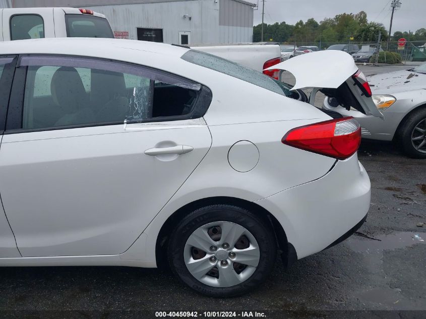 2015 Kia Forte Lx VIN: KNAFX4A6XF5359963 Lot: 40450942