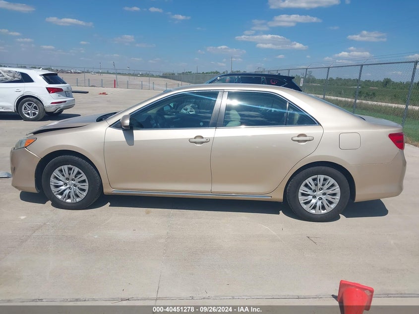 4T1BF1FK1CU073215 2012 Toyota Camry Le