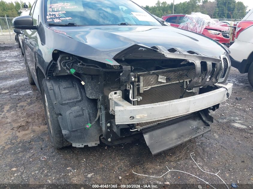 VIN 1C4PJLLB1JD552143 2018 JEEP CHEROKEE LATITUDE PLUS FWD