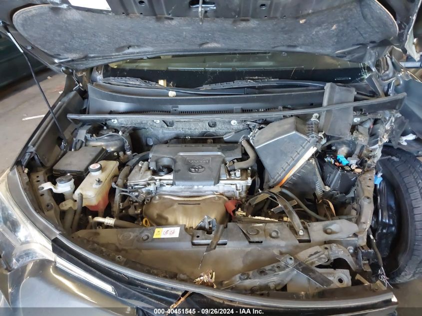 JTMBFREV8HD221236 2017 Toyota Rav4 Le