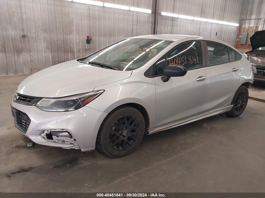 2018 CHEVROLET CRUZE VIN: 1G1BE5SM5J7107599