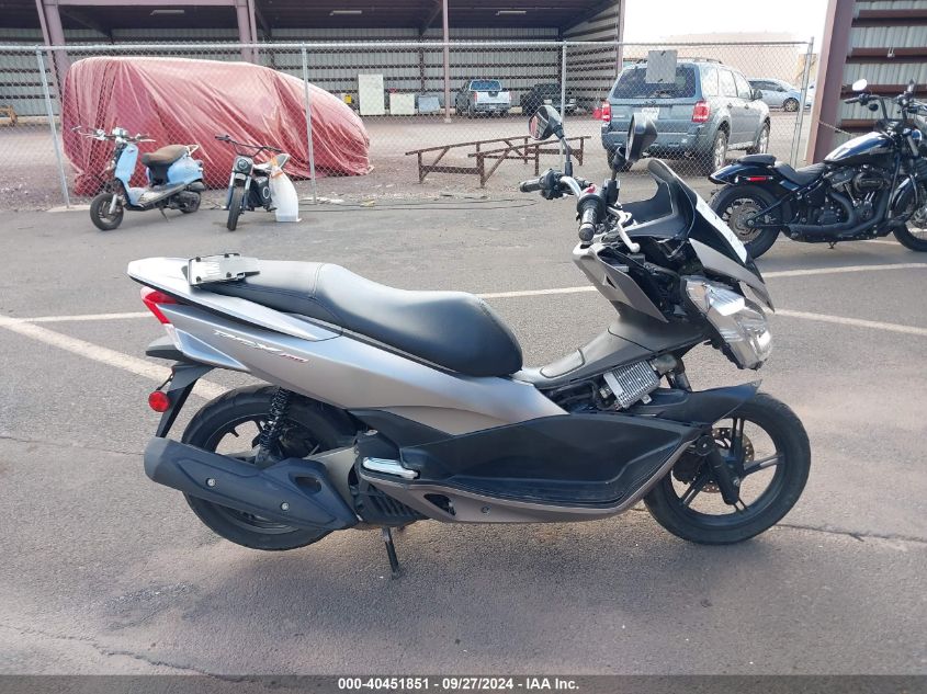 RLHKF1804GY101684 2016 Honda Pcx 150