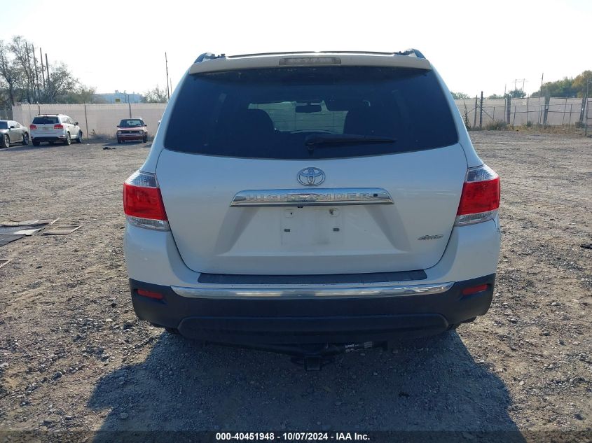 5TDBK3EH8DS235977 2013 Toyota Highlander Se V6