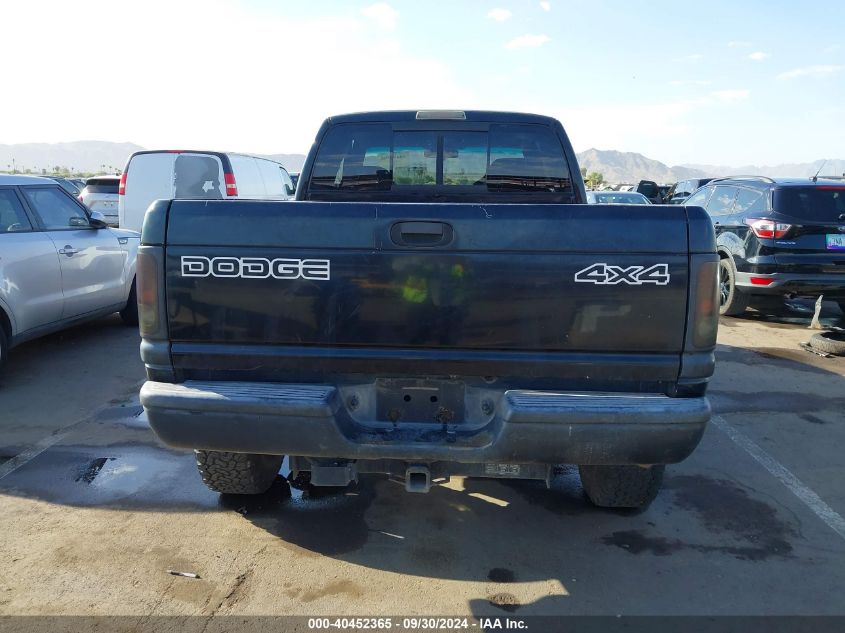 2000 Dodge Ram 2500 VIN: 1B7KF23W1YJ149669 Lot: 40452365