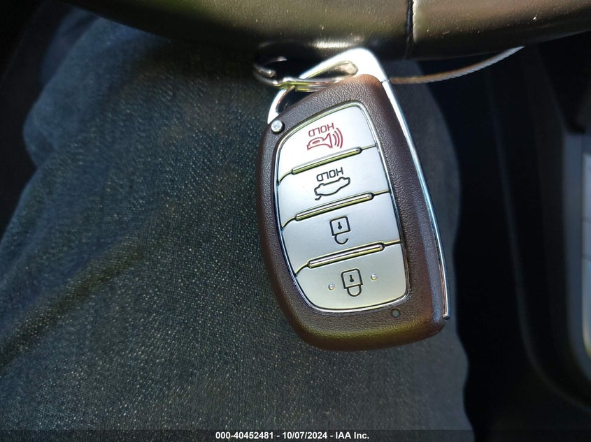 KMHD84LF5HU281519 2017 Hyundai Elantra Limited