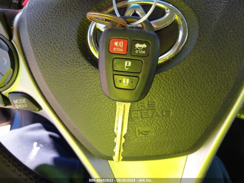 4T1BF1FK1EU867540 2014 Toyota Camry Se