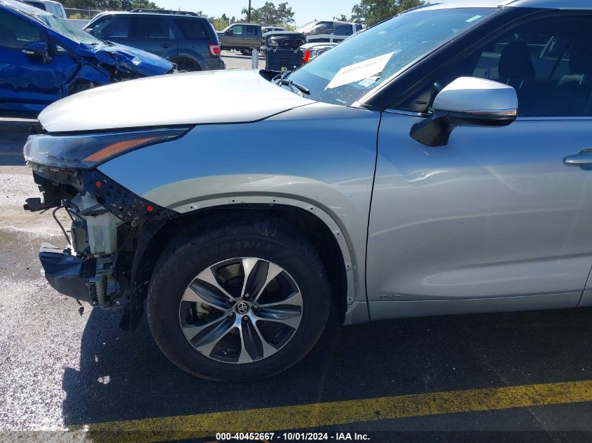 2022 Toyota Highlander Hybrid Xle VIN: 5TDGBRCH0NS549832 Lot: 40452667