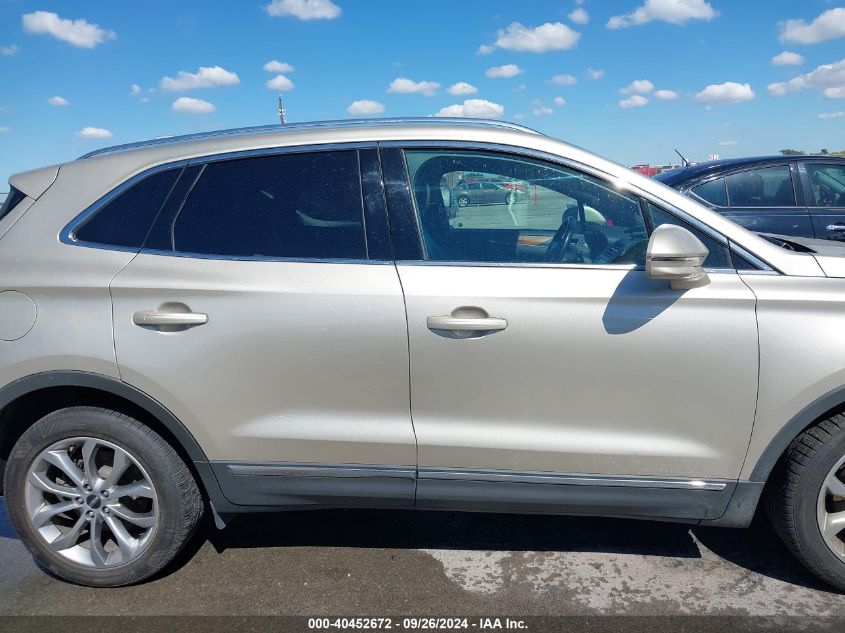 2017 Lincoln Mkc Select VIN: 5LMCJ2C97HUL50030 Lot: 40452672