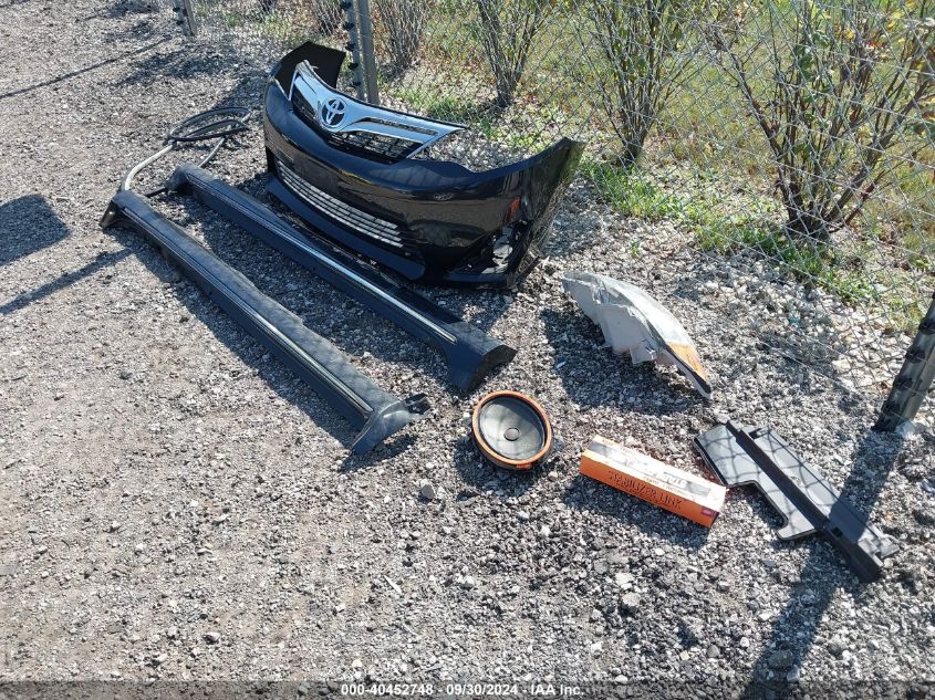 4T1BK1FK2CU502048 2012 Toyota Camry Se/Xle