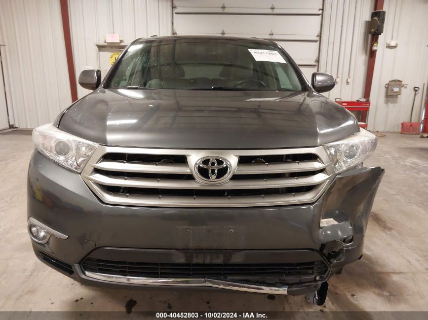 2013 Toyota Highlander Se V6 VIN: 5TDBK3EH9DS266882 Lot: 40452803