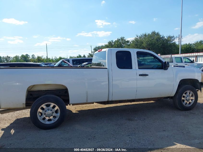 2011 Chevrolet Silverado 2500Hd Work Truck VIN: 1GC2CVCG2BZ135419 Lot: 40452937