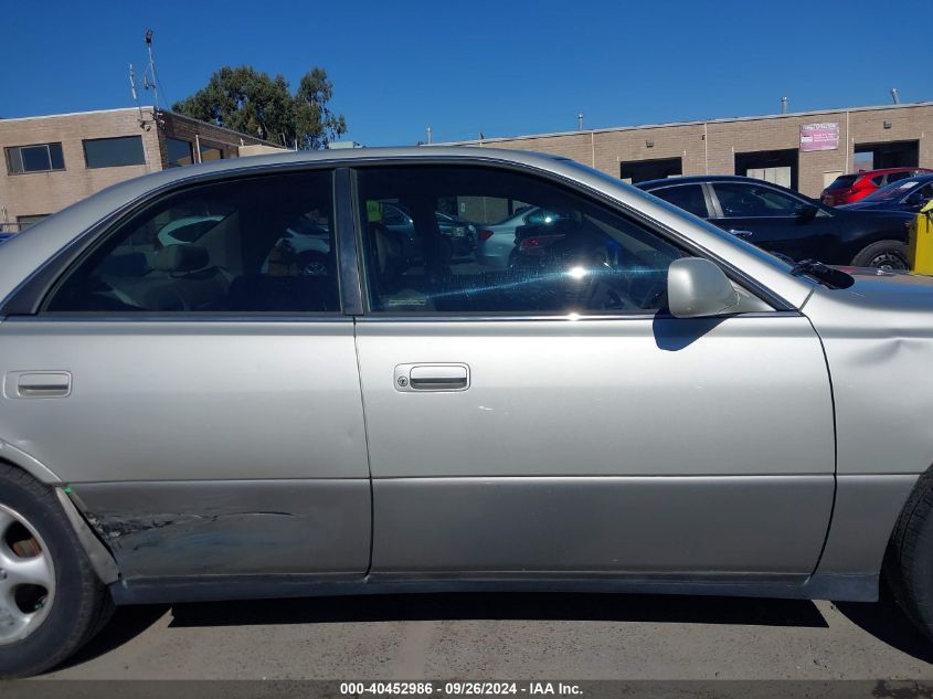 1999 Lexus Es 300 VIN: JT8BF28G1X5055184 Lot: 40452986