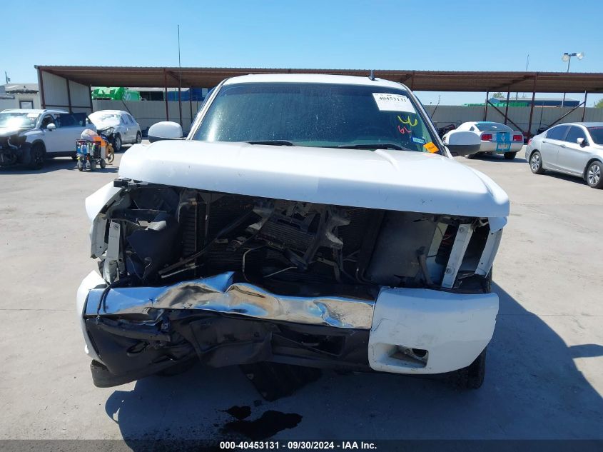 2008 Chevrolet Silverado K1500 VIN: 2GCEK13M381168557 Lot: 40453131