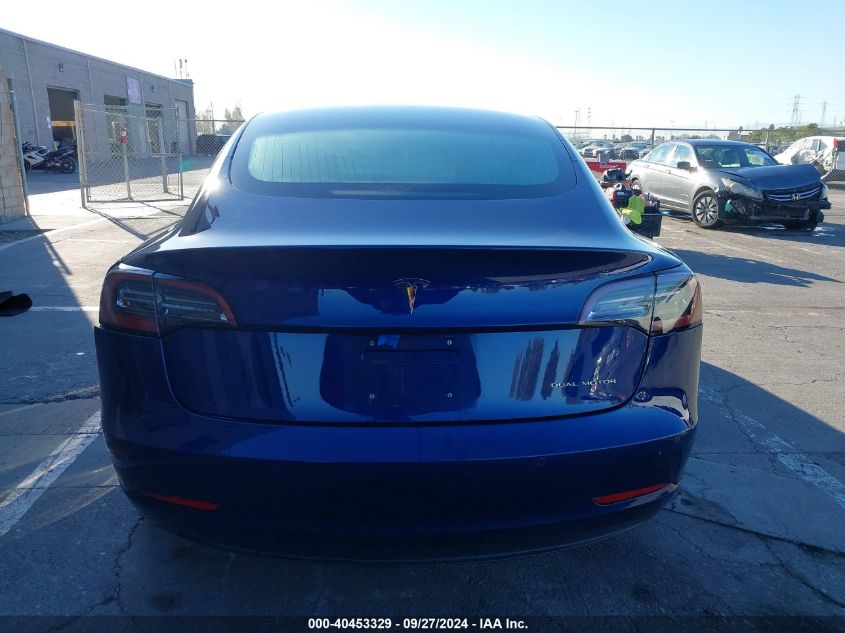 2018 Tesla Model 3 Long Range/Performance VIN: 5YJ3E1EB3JF063725 Lot: 40453329