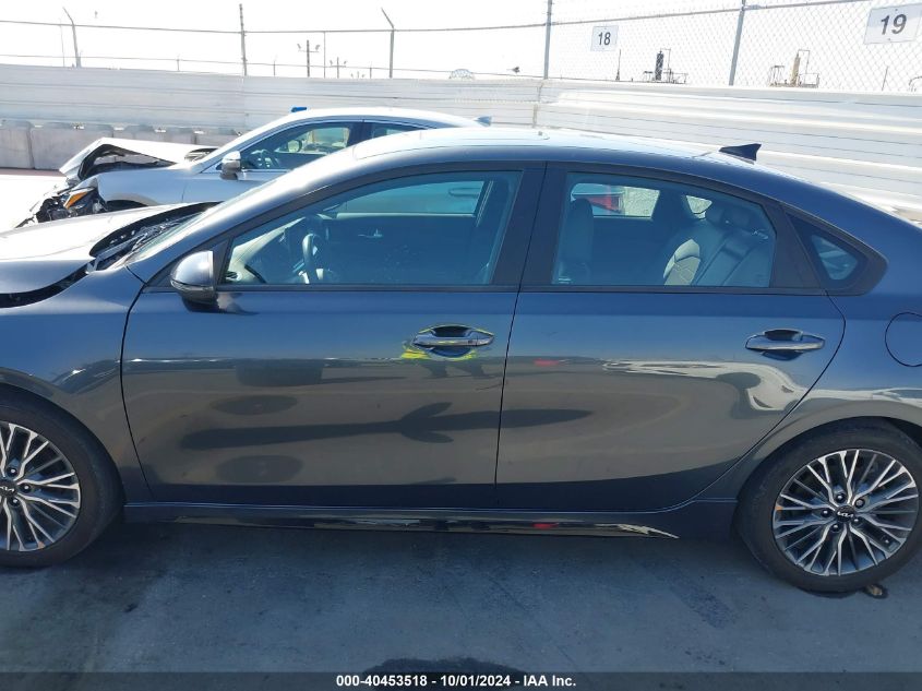 2023 Kia Forte Gt-Line VIN: 3KPF54AD1PE561099 Lot: 40453518