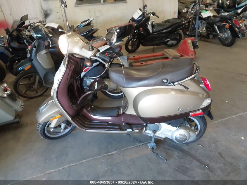 2011 Vespa Lx 150Ie VIN: ZAPM688F8B5000615 Lot: 40453657