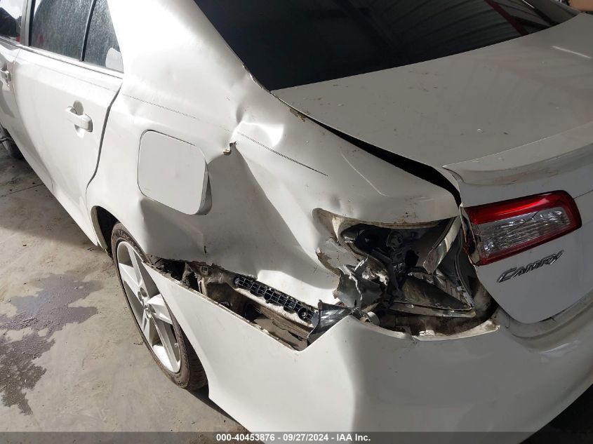 4T1BF1FK4EU455449 2014 Toyota Camry Se