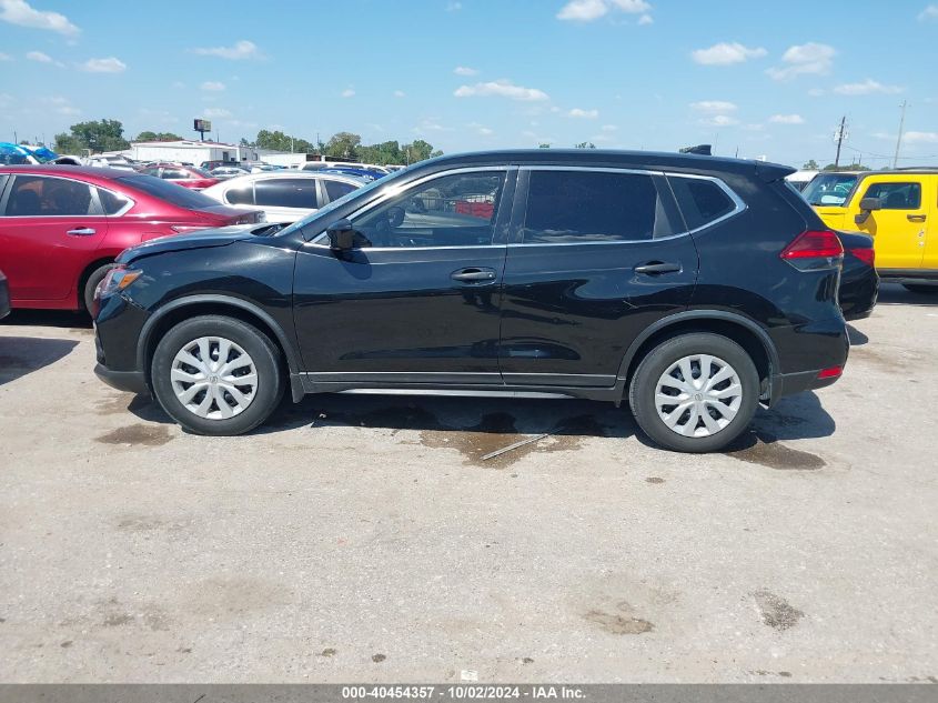 2017 Nissan Rogue S VIN: KNMAT2MT3HP500765 Lot: 40454357