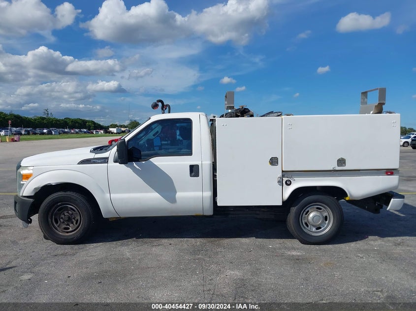 2015 Ford F-250 Xl VIN: 1FTBF2A69FEA73983 Lot: 40454427