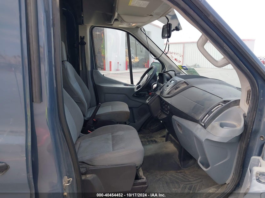 VIN 1FTYR3XM2KKB73755 2019 FORD TRANSIT-250