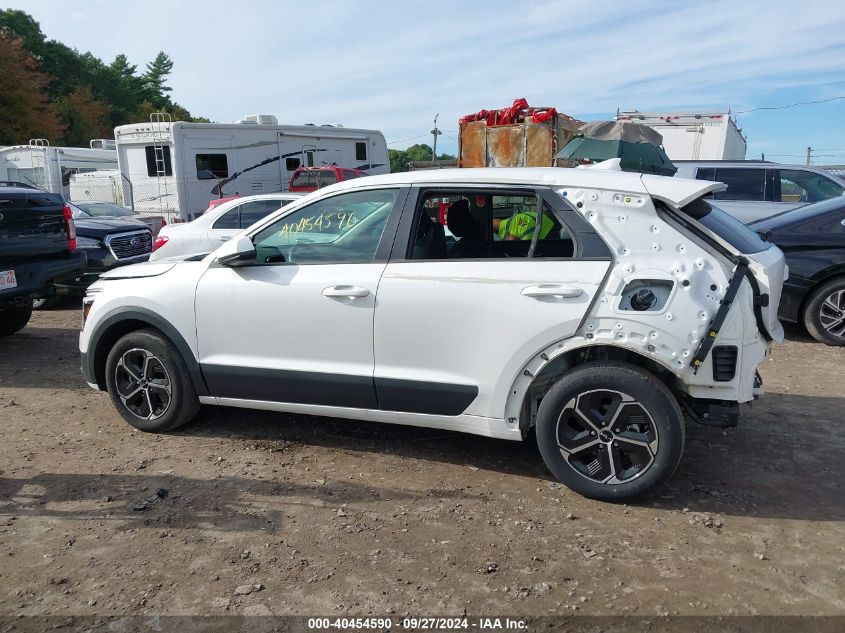 2023 Kia Niro Lx VIN: KNDCP3LE7P5070495 Lot: 40454590