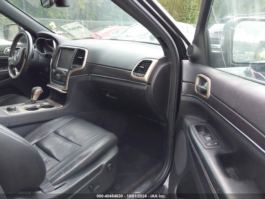 VIN 1C4RJFBG8HC836361 2017 JEEP GRAND CHEROKEE LIMITED 4X4
