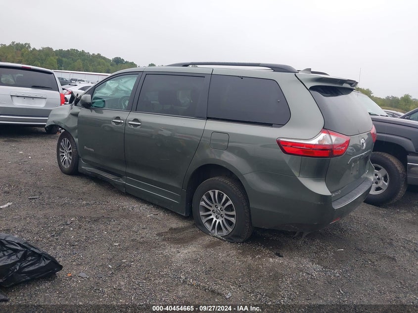 VIN 5TDYZ3DC5LS045273 2020 TOYOTA SIENNA XLE