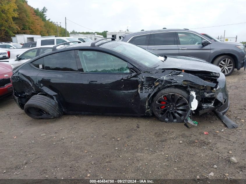 2021 Tesla Model Y Performance Dual Motor All-Wheel Drive VIN: 5YJYGDEF8MF211828 Lot: 40454750