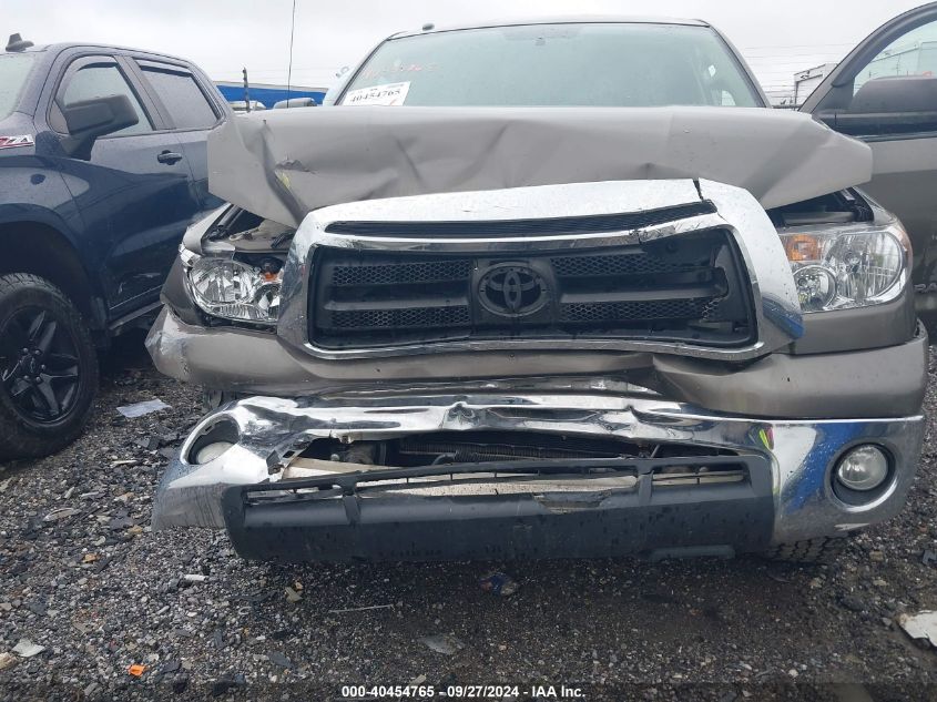 5TFUY5F10AX135365 2010 Toyota Tundra Grade 5.7L V8