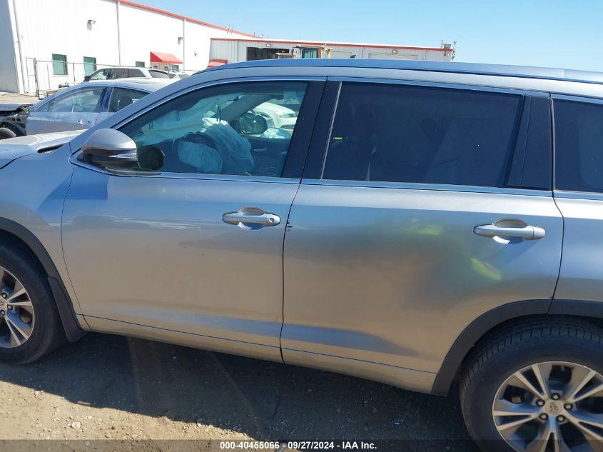 2015 Toyota Highlander Xle V6 VIN: 5TDKKRFHXFS049457 Lot: 40455066