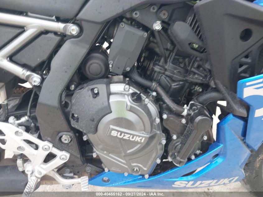 2024 Suzuki Gsx800 F VIN: JS1EM13B3R7102243 Lot: 40455162