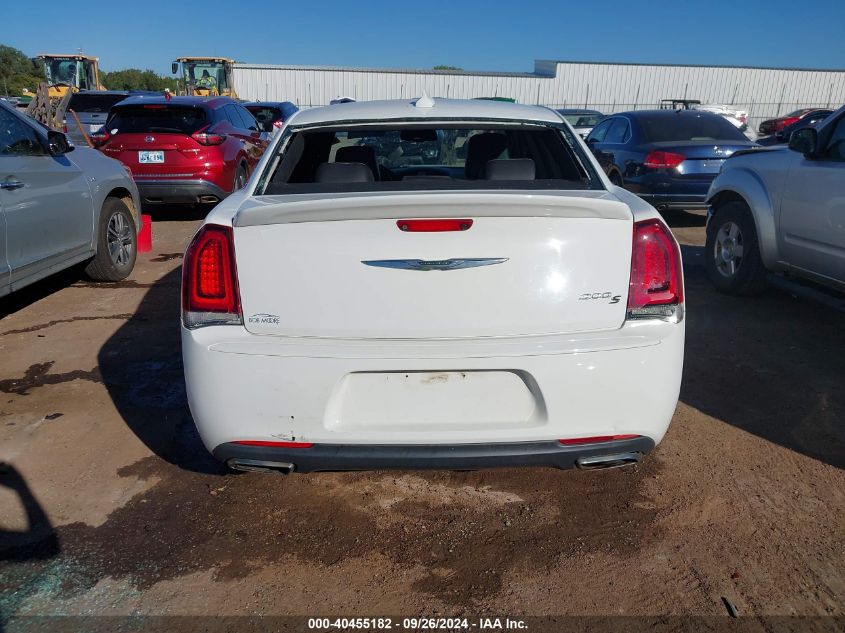 2015 Chrysler 300 300S VIN: 2C3CCABT2FH739428 Lot: 40455182