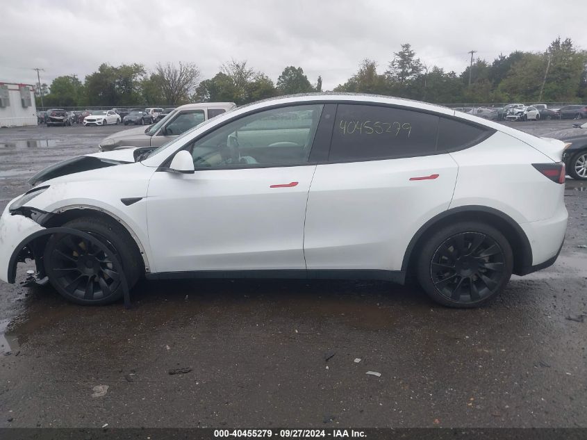 2021 Tesla Model Y Long Range Dual Motor All-Wheel Drive VIN: 5YJYGDEEXMF076973 Lot: 40455279