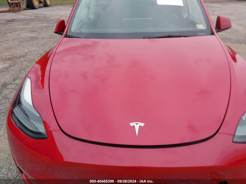 2022 Tesla Model Y Performance Dual Motor All-Wheel Drive VIN: 7SAYGDEF3NF523589 Lot: 40455398