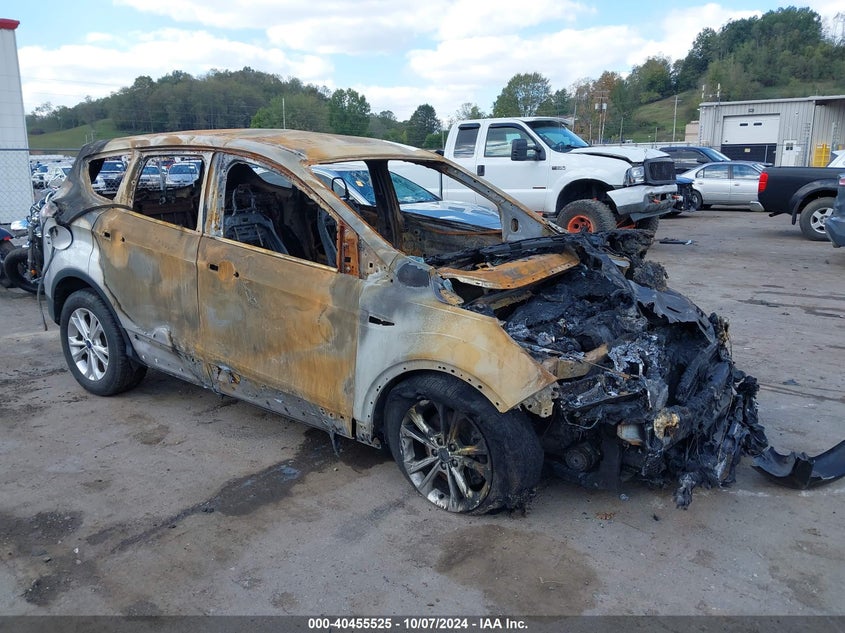 FORD ESCAPE SE 2017
