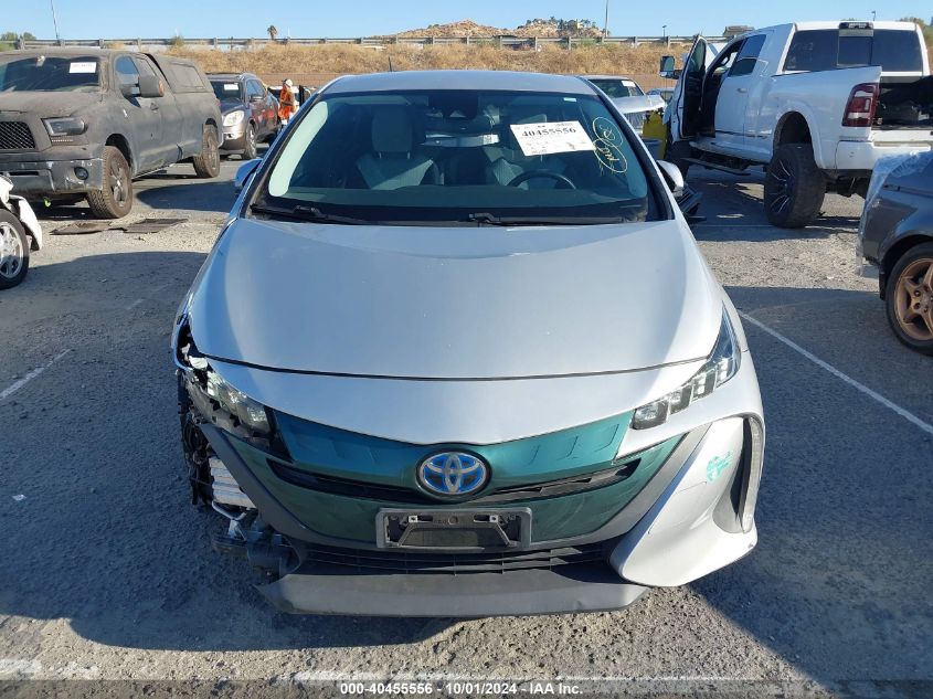 2017 Toyota Prius Prime Plus VIN: JTDKARFP6H3001582 Lot: 40455556