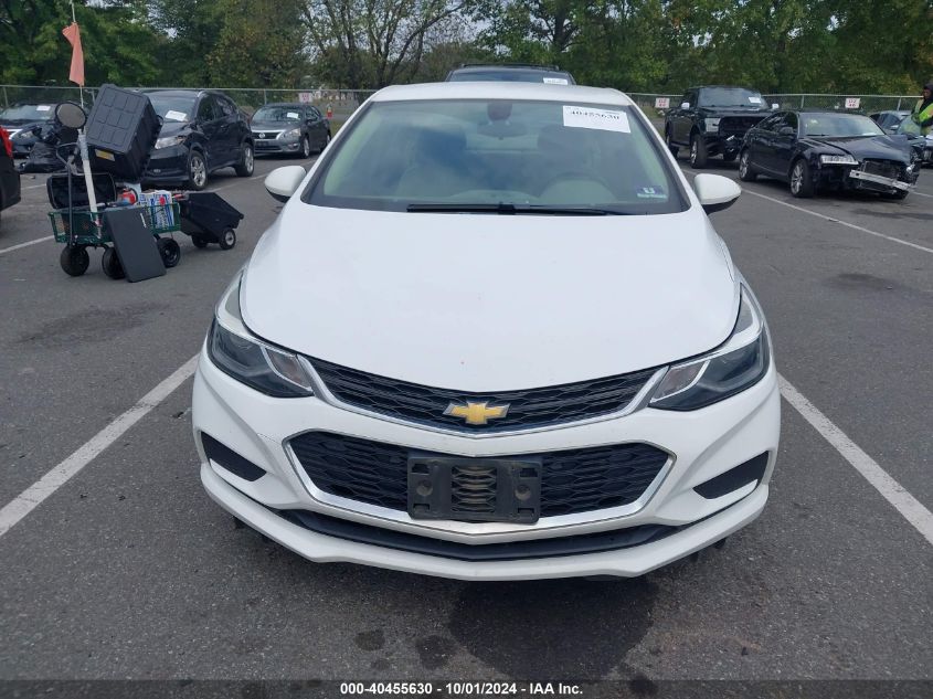 2018 Chevrolet Cruze Lt VIN: 1G1BE5SMXJ7240276 Lot: 40455630