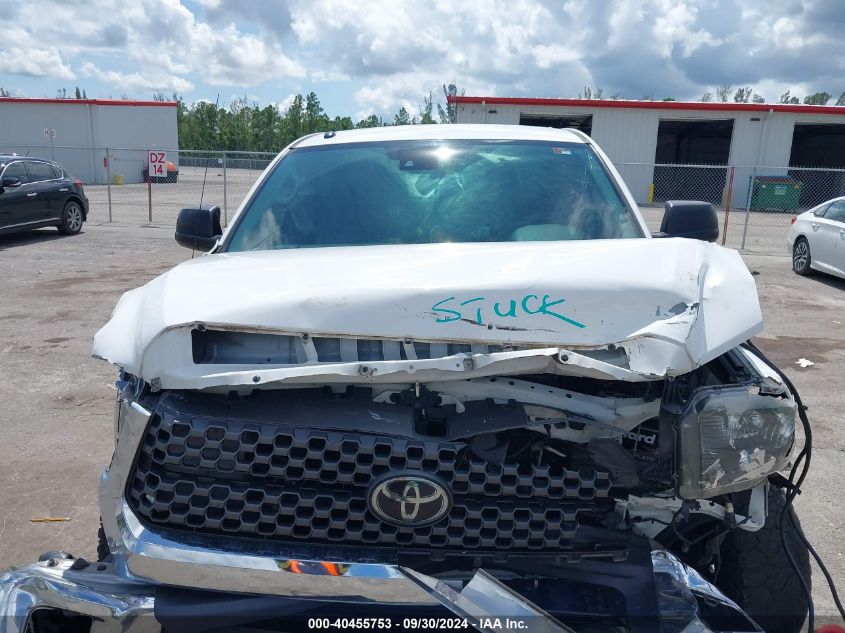 5TFDW5F12JX693711 2018 Toyota Tundra Sr5 5.7L V8