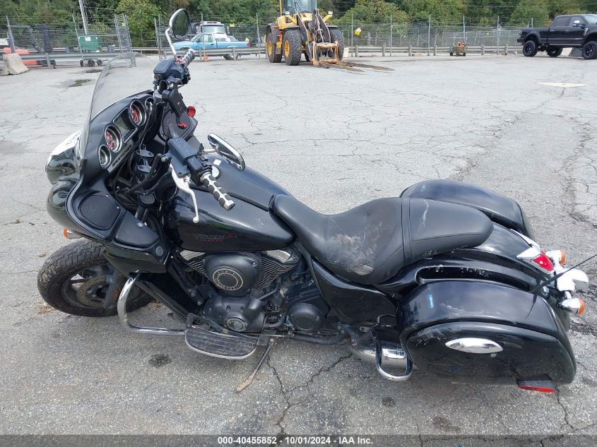 2011 Kawasaki Vn1700 J VIN: JKBVNRJ17BA000633 Lot: 40455852