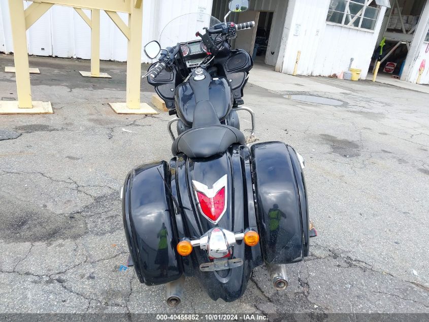 2011 Kawasaki Vn1700 J VIN: JKBVNRJ17BA000633 Lot: 40455852