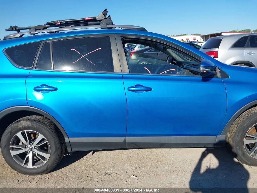 JTMRFREV3HD204262 2017 Toyota Rav4 Xle