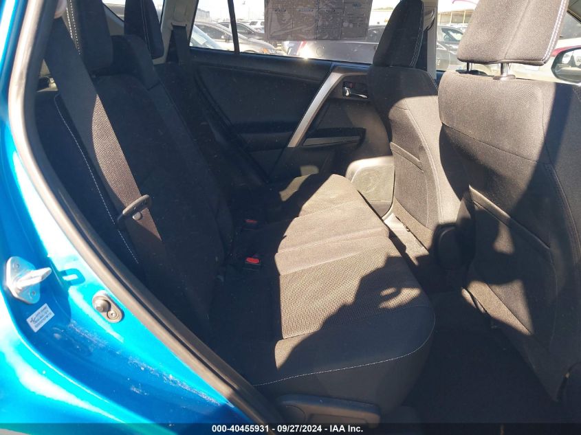 JTMRFREV3HD204262 2017 Toyota Rav4 Xle