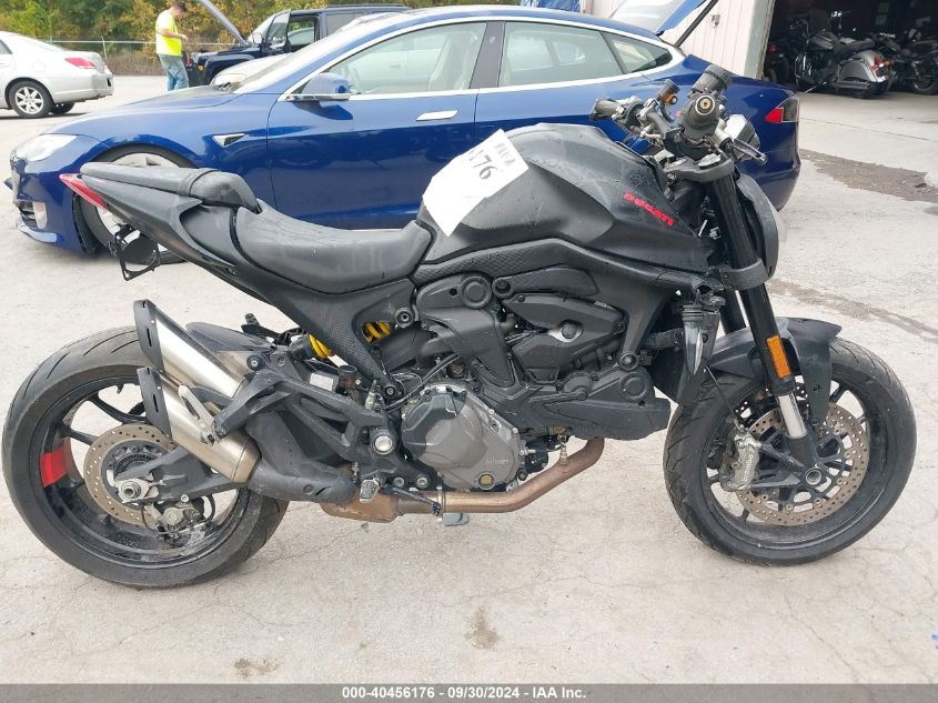 2021 Ducati Monster VIN: ZDMMAMDT4MB002150 Lot: 40456176