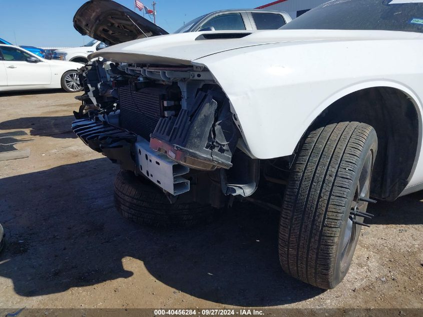 2022 Dodge Challenger Sxt Awd VIN: 2C3CDZGG6NH165504 Lot: 40456284