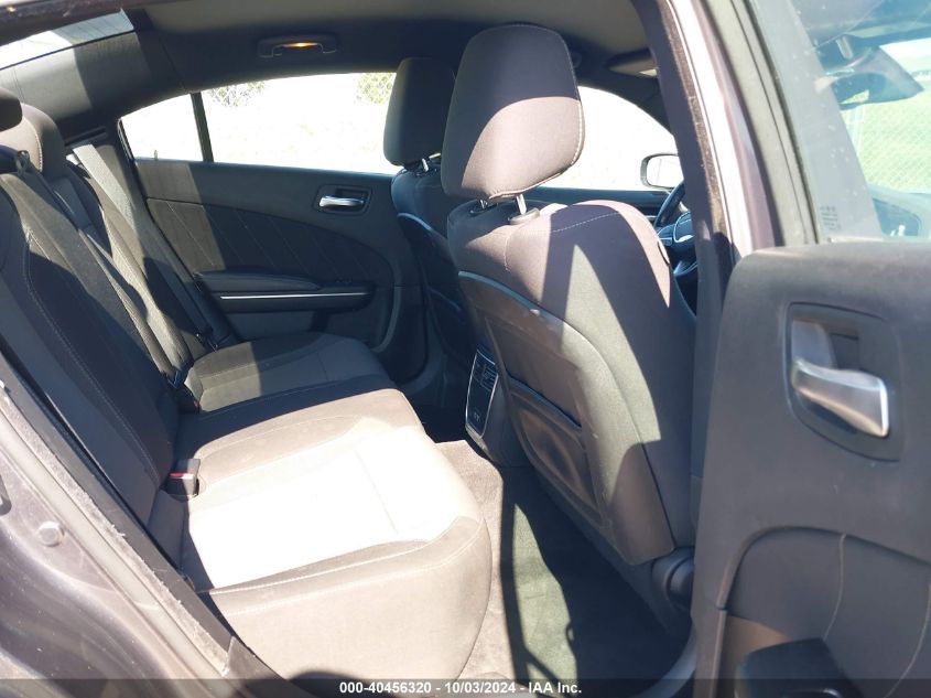 2C3CDXHGXFH724864 2015 Dodge Charger Sxt